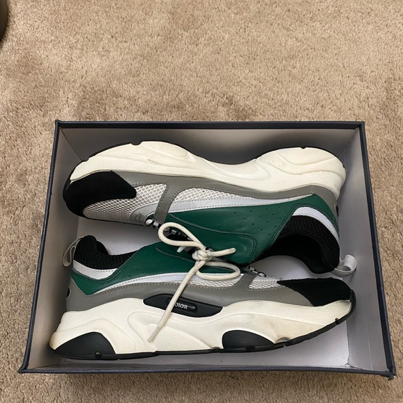 Dior B22 clean used condition - Picture 2 of 2